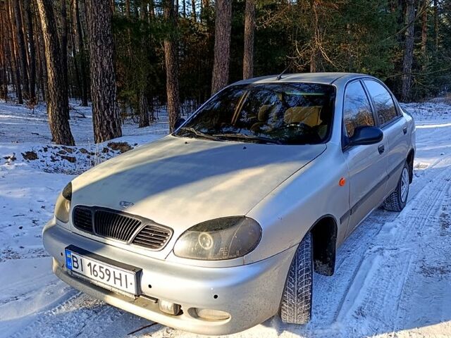 Серый Дэу Ланос, объемом двигателя 1.4 л и пробегом 22000 тыс. км за 1750 $, фото 1 на Automoto.ua