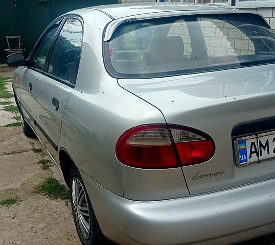 Сірий Деу Ланос, об'ємом двигуна 1.5 л та пробігом 157 тис. км за 2300 $, фото 1 на Automoto.ua
