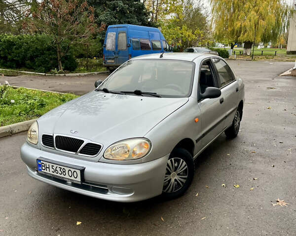 Сірий Деу Ланос, об'ємом двигуна 1.5 л та пробігом 203 тис. км за 2250 $, фото 1 на Automoto.ua