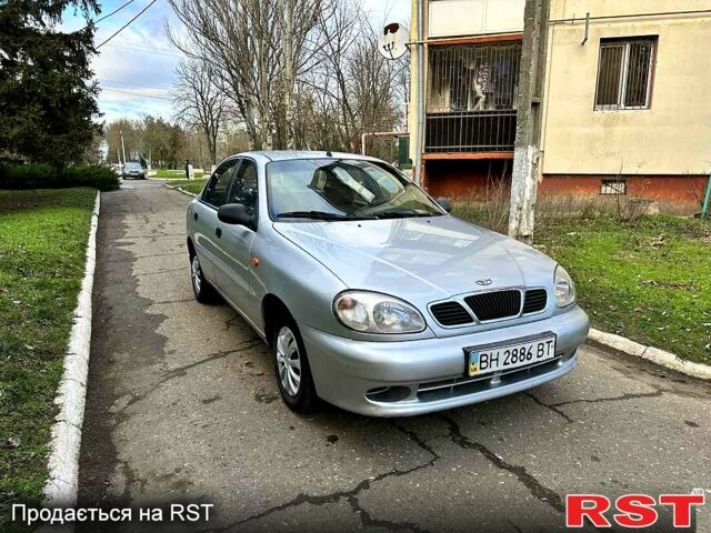 Сірий Деу Ланос, об'ємом двигуна 1.5 л та пробігом 297 тис. км за 1800 $, фото 1 на Automoto.ua