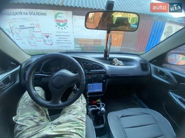 Серый Дэу Ланос, объемом двигателя 1.5 л и пробегом 280 тыс. км за 2482 $, фото 1 на Automoto.ua