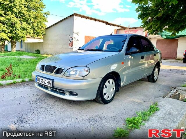 Серый Дэу Ланос, объемом двигателя 1.5 л и пробегом 220 тыс. км за 2600 $, фото 1 на Automoto.ua