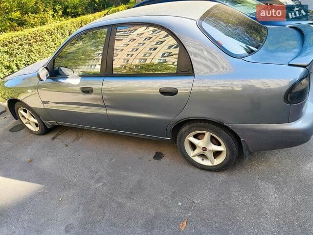 Серый Дэу Ланос, объемом двигателя 1.5 л и пробегом 260 тыс. км за 2600 $, фото 1 на Automoto.ua
