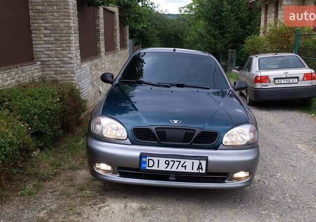 Серый Дэу Ланос, объемом двигателя 1.5 л и пробегом 210 тыс. км за 2000 $, фото 1 на Automoto.ua