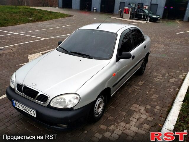 Серый Дэу Ланос, объемом двигателя 1.5 л и пробегом 138 тыс. км за 2800 $, фото 1 на Automoto.ua