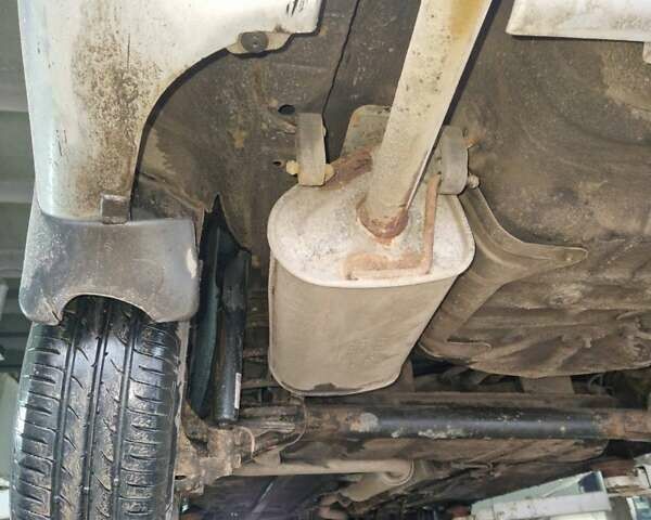 Серый Дэу Ланос, объемом двигателя 1.5 л и пробегом 260 тыс. км за 2100 $, фото 1 на Automoto.ua