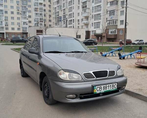 Сірий Деу Ланос, об'ємом двигуна 1.5 л та пробігом 147 тис. км за 2500 $, фото 1 на Automoto.ua