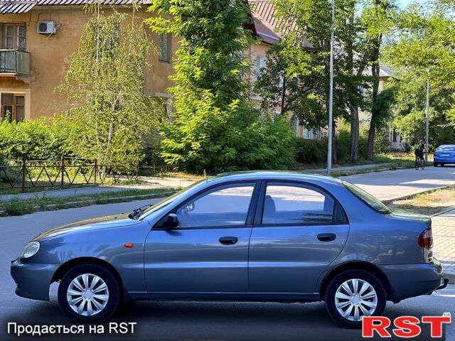 Сірий Деу Ланос, об'ємом двигуна 1.5 л та пробігом 227 тис. км за 1350 $, фото 1 на Automoto.ua