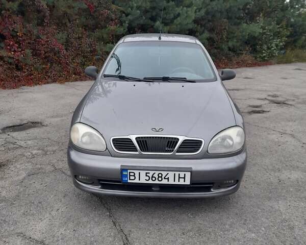 Дэу Ланос 2008 в Кременчуге на Automoto.ua Серый Дэу Ланос, объемом двигателя 1.5 л и пробегом 260 тыс. км за 2300 $, фото 1 на Automoto.ua