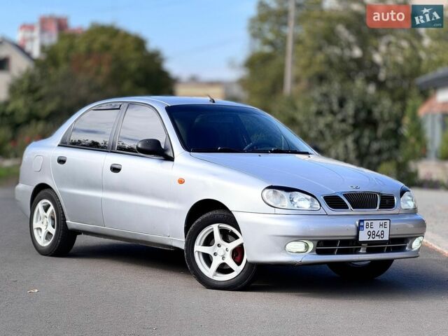 Сірий Деу Ланос, об'ємом двигуна 1.6 л та пробігом 268 тис. км за 3200 $, фото 1 на Automoto.ua