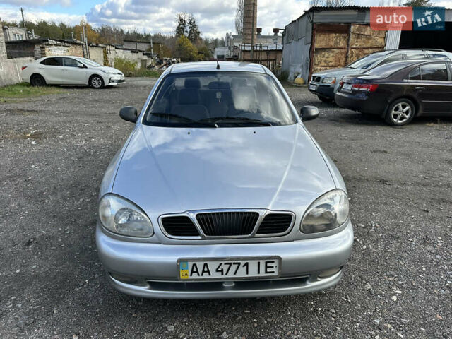 Серый Дэу Ланос, объемом двигателя 1.5 л и пробегом 304 тыс. км за 2600 $, фото 1 на Automoto.ua