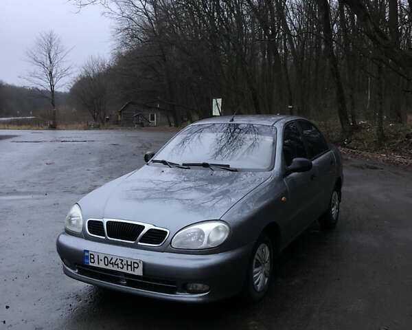 Серый Дэу Ланос, объемом двигателя 1.5 л и пробегом 185 тыс. км за 2650 $, фото 1 на Automoto.ua