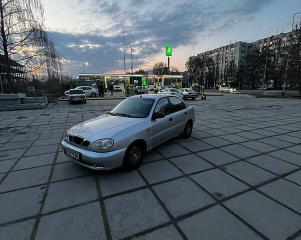 Серый Дэу Ланос, объемом двигателя 1.5 л и пробегом 305 тыс. км за 1799 $, фото 1 на Automoto.ua