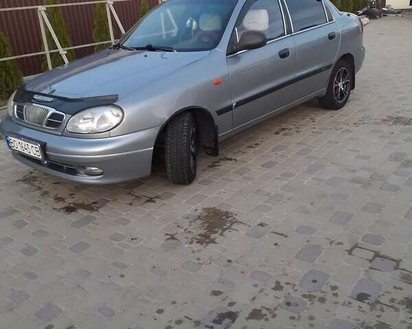 Серый Дэу Ланос, объемом двигателя 1.5 л и пробегом 241 тыс. км за 3000 $, фото 1 на Automoto.ua