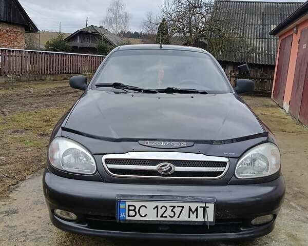 Серый Дэу Ланос, объемом двигателя 1.5 л и пробегом 117 тыс. км за 3200 $, фото 1 на Automoto.ua