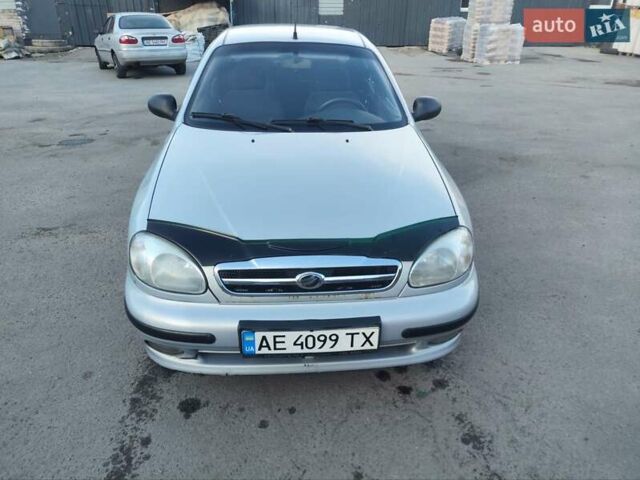 Деу Ланос 2011 у Дніпро (Дніпропетровську) на Automoto.ua Сірий Деу Ланос, об'ємом двигуна 1.5 л та пробігом 235 тис. км за 2100 $, фото 1 на Automoto.ua