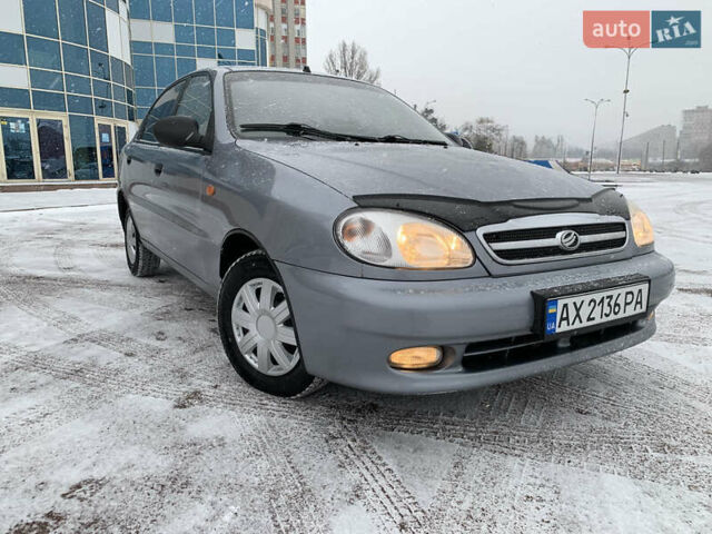 Сірий Деу Ланос, об'ємом двигуна 1.5 л та пробігом 248 тис. км за 2800 $, фото 1 на Automoto.ua