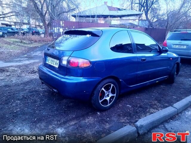 Синий Дэу Ланос, объемом двигателя 1.6 л и пробегом 150 тыс. км за 1500 $, фото 1 на Automoto.ua
