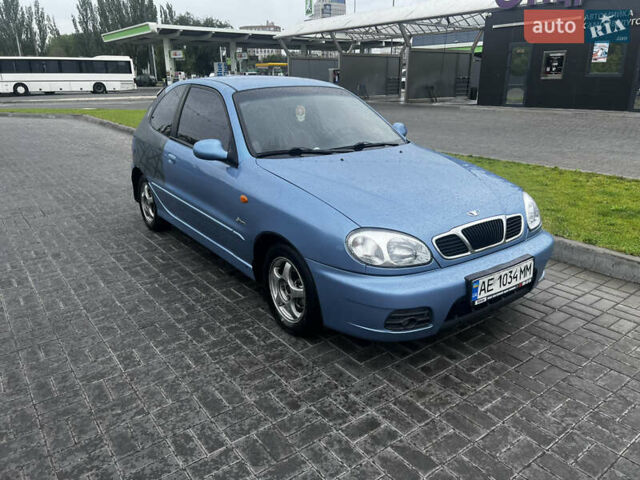 Деу Ланос 2003 у Дніпро (Дніпропетровську) на Automoto.ua Синій Деу Ланос, об'ємом двигуна 1.6 л та пробігом 175 тис. км за 3600 $, фото 1 на Automoto.ua
