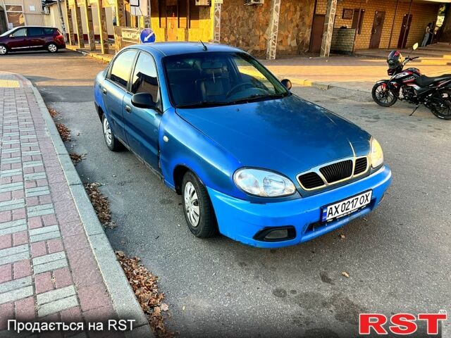 Синий Дэу Ланос, объемом двигателя 1.5 л и пробегом 328 тыс. км за 1600 $, фото 1 на Automoto.ua