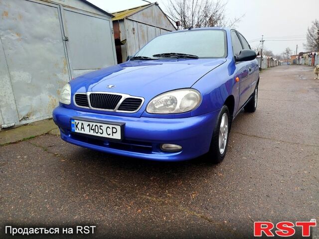 Синий Дэу Ланос, объемом двигателя 1.5 л и пробегом 232 тыс. км за 2650 $, фото 1 на Automoto.ua