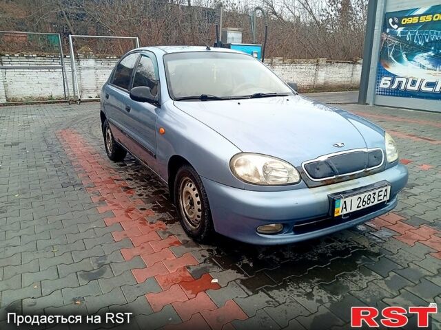 Синий Дэу Ланос, объемом двигателя 1.5 л и пробегом 220 тыс. км за 2000 $, фото 1 на Automoto.ua