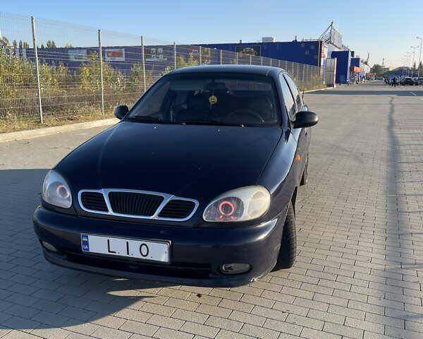 Дэу Ланос 1998 в Виннице на Automoto.ua Синий Дэу Ланос, объемом двигателя 1.5 л и пробегом 300 тыс. км за 1399 $, фото 1 на Automoto.ua