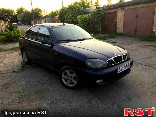 Синий Дэу Ланос, объемом двигателя 1.5 л и пробегом 222 тыс. км за 2700 $, фото 1 на Automoto.ua