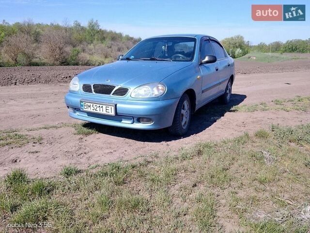 Синий Дэу Ланос, объемом двигателя 1.6 л и пробегом 210 тыс. км за 2500 $, фото 1 на Automoto.ua