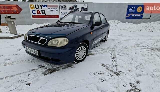 Синий Дэу Ланос, объемом двигателя 1.5 л и пробегом 297 тыс. км за 2100 $, фото 1 на Automoto.ua