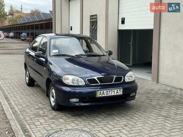 Деу Ланос 2005 у Василькове на Automoto.ua Синій Деу Ланос, об'ємом двигуна 1.5 л та пробігом 140 тис. км за 2650 $, фото 1 на Automoto.ua