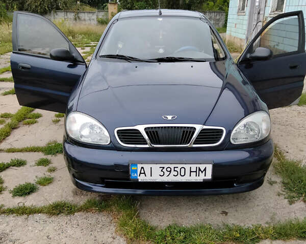 Синий Дэу Ланос, объемом двигателя 1.5 л и пробегом 100 тыс. км за 2500 $, фото 1 на Automoto.ua