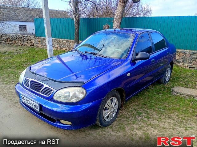 Синий Дэу Ланос, объемом двигателя 1.5 л и пробегом 220 тыс. км за 1850 $, фото 1 на Automoto.ua
