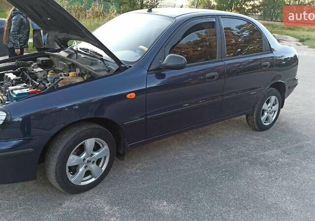 Синий Дэу Ланос, объемом двигателя 1.5 л и пробегом 99 тыс. км за 3700 $, фото 1 на Automoto.ua
