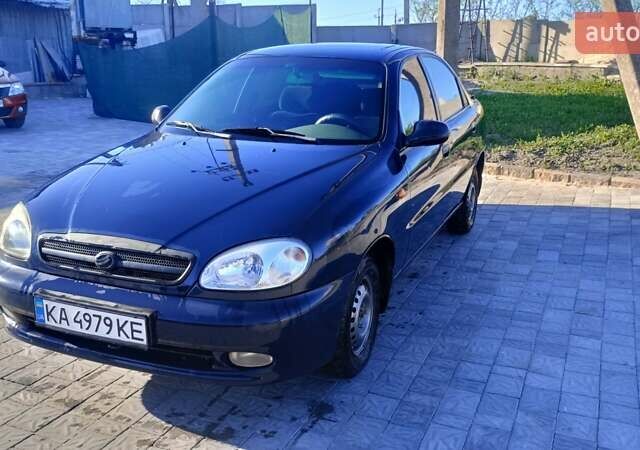 Синий Дэу Ланос, объемом двигателя 0 л и пробегом 180 тыс. км за 2400 $, фото 1 на Automoto.ua