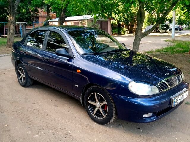 Синий Дэу Ланос, объемом двигателя 1.5 л и пробегом 168 тыс. км за 3500 $, фото 1 на Automoto.ua