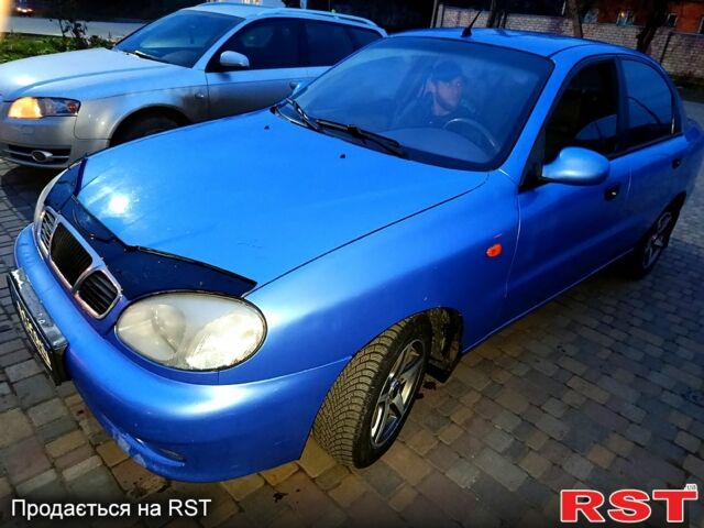 Синий Дэу Ланос, объемом двигателя 1.4 л и пробегом 230 тыс. км за 2160 $, фото 1 на Automoto.ua
