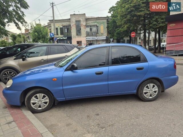 Синій Деу Ланос, об'ємом двигуна 1.5 л та пробігом 228 тис. км за 2256 $, фото 1 на Automoto.ua
