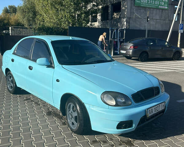 Синий Дэу Ланос, объемом двигателя 1.5 л и пробегом 250 тыс. км за 2300 $, фото 1 на Automoto.ua