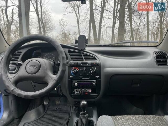 Синій Деу Ланос, об'ємом двигуна 1.5 л та пробігом 128 тис. км за 3500 $, фото 1 на Automoto.ua