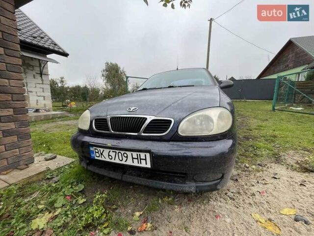 Синій Деу Ланос, об'ємом двигуна 1.5 л та пробігом 267 тис. км за 1500 $, фото 1 на Automoto.ua