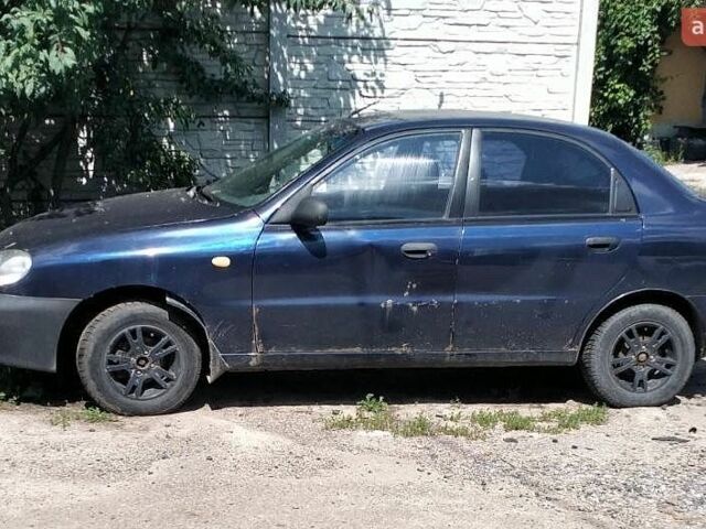 Синій Деу Ланос, об'ємом двигуна 1.5 л та пробігом 200 тис. км за 900 $, фото 1 на Automoto.ua