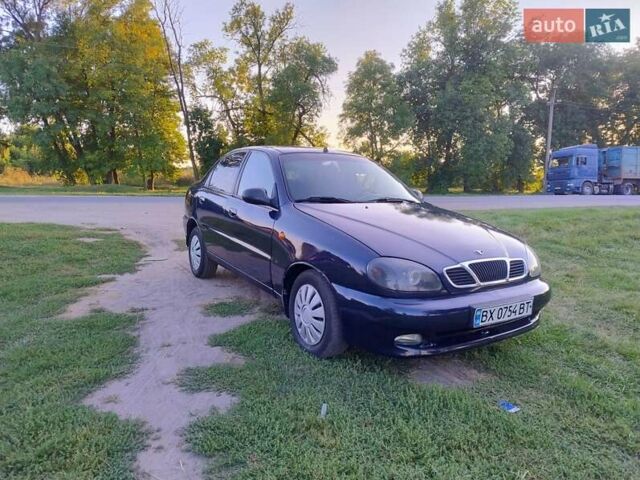 Синій Деу Ланос, об'ємом двигуна 1.5 л та пробігом 227 тис. км за 1999 $, фото 1 на Automoto.ua