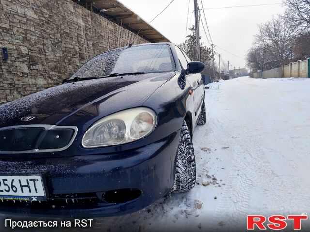 Синий Дэу Ланос, объемом двигателя 1.6 л и пробегом 0 тыс. км за 2000 $, фото 1 на Automoto.ua