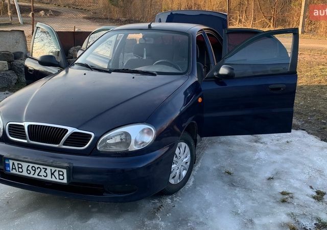 Синій Деу Ланос, об'ємом двигуна 1.5 л та пробігом 295 тис. км за 1899 $, фото 1 на Automoto.ua