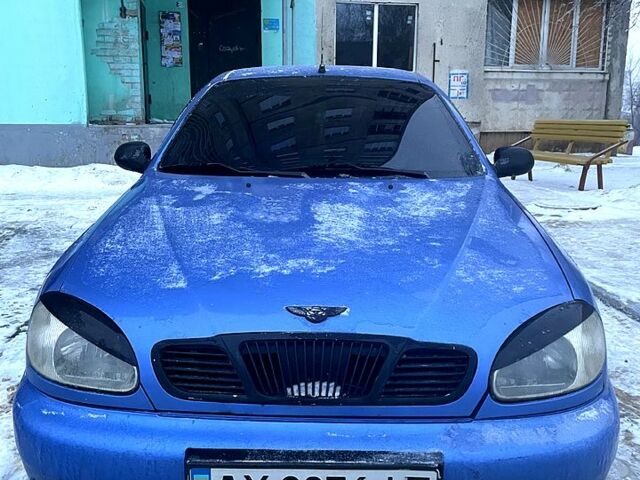 Синий Дэу Ланос, объемом двигателя 1.5 л и пробегом 1660 тыс. км за 2000 $, фото 1 на Automoto.ua