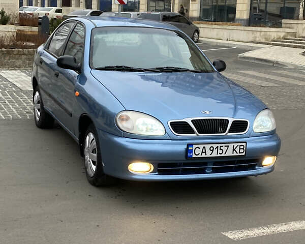 Синий Дэу Ланос, объемом двигателя 1.5 л и пробегом 200 тыс. км за 2200 $, фото 1 на Automoto.ua