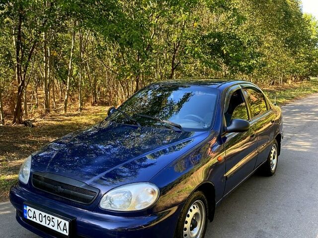 Синий Дэу Ланос, объемом двигателя 1.5 л и пробегом 264 тыс. км за 2150 $, фото 1 на Automoto.ua