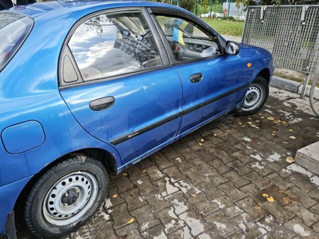 Синий Дэу Ланос, объемом двигателя 1.4 л и пробегом 1 тыс. км за 1700 $, фото 1 на Automoto.ua