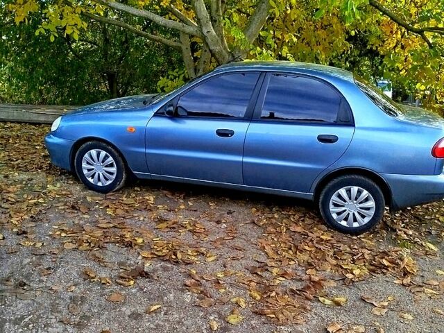 Синий Дэу Ланос, объемом двигателя 1.5 л и пробегом 195 тыс. км за 2400 $, фото 1 на Automoto.ua